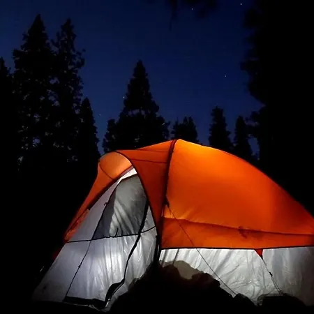 אתר קמפינג Bakonyi Satorhelyek *